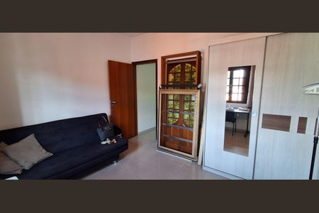Casa à venda com 192m², 2 quartos e 2 vagasQuarto 