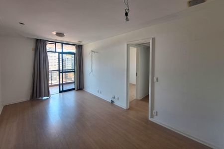 Sala de apartamento para alugar com 3 quartos, 100m² em Icaraí, Niterói