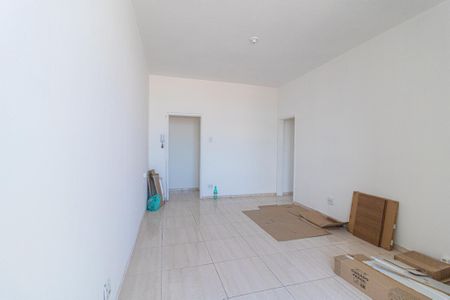 Apartamento para alugar com 80m², 2 quartos e sem vagaSala