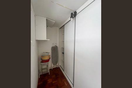 Apartamento à venda com 80m², 1 quarto e 1 vagaQuarto de Serviço