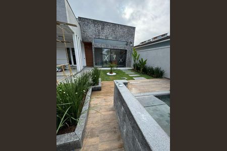 Casa à venda com 3 quartos, 188m² em Vargem Pequena, Rio de Janeiro