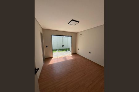 Casa à venda com 3 quartos, 188m² em Vargem Pequena, Rio de Janeiro