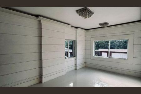 Casa à venda com 6 quartos, 400m² em Barra da Tijuca, Rio de Janeiro