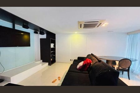 Casa à venda com 6 quartos, 400m² em Barra da Tijuca, Rio de Janeiro