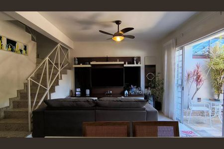 Casa à venda com 4 quartos, 140m² em Vargem Pequena, Rio de Janeiro