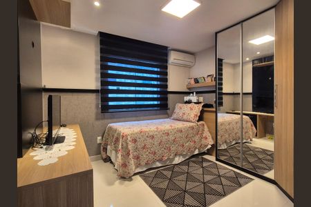 Casa de condomínio à venda com 255m², 4 quartos e 2 vagasSuíte 2