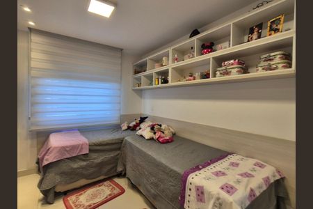 Casa de condomínio à venda com 255m², 4 quartos e 2 vagasSuíte 3