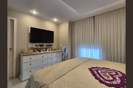 Casa de condomínio à venda com 255m², 4 quartos e 2 vagasSuíte 4