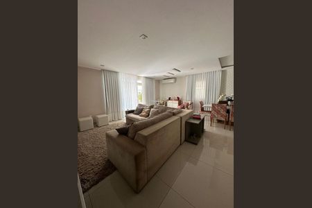 Casa à venda com 4 quartos, 255m² em Barra da Tijuca, Rio de Janeiro