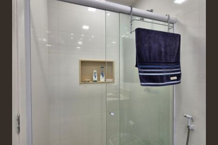 Casa de condomínio à venda com 255m², 4 quartos e 2 vagasBanheiro Suíte 2