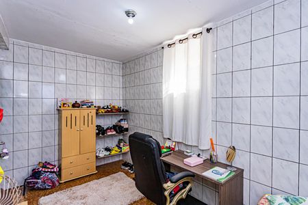 Casa à venda com 50m², 4 quartos e 1 vagaQuarto 2