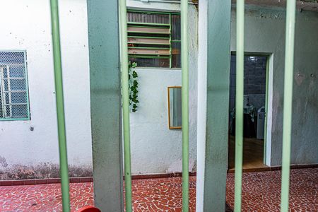 Vista Quarto 1 de casa à venda com 4 quartos, 50m² em Vila Bancaria Munhoz, São Paulo