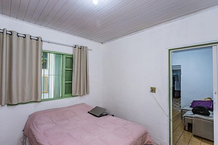 Casa à venda com 50m², 4 quartos e 1 vagaQuarto 1