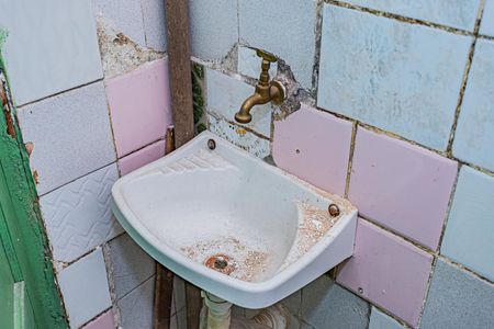 Casa à venda com 50m², 4 quartos e 1 vagaBanheiro - casa 2