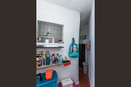 Casa à venda com 50m², 4 quartos e 1 vagaDepósito