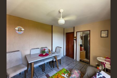 Sala de apartamento à venda com 2 quartos, 45m² em Jacarepaguá, Rio de Janeiro