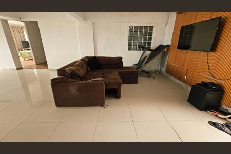 Casa à venda com 2 quartos, 347m² em Ivoturucaia, Várzea Paulista