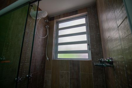 Casa para alugar com 150m², 2 quartos e sem vagaBanheiro da Suíte