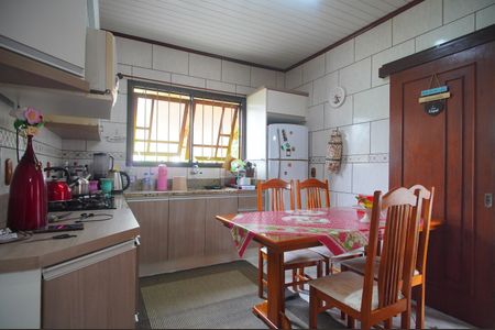 Casa à venda com 90m², 2 quartos e 2 vagasCozinha