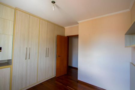 Apartamento à venda com 97m², 2 quartos e 2 vagasQuarto 2