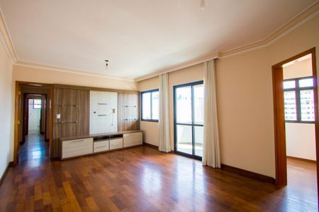 Apartamento à venda com 2 quartos, 97m² em Vila Gilda, Santo André