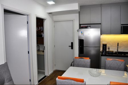 Apartamento à venda com 33m², 2 quartos e sem vaga Apartamento à venda com 33m², 2 quartos e sem vagaDetalhe - Sala e Sala de Jantar