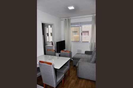 Apartamento à venda com 33m², 2 quartos e sem vaga Apartamento à venda com 33m², 2 quartos e sem vagaDetalhe - Sala e Sala de Jantar