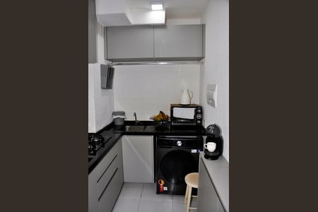 Apartamento à venda com 33m², 2 quartos e sem vaga Apartamento à venda com 33m², 2 quartos e sem vagaDetalhe - Área de Serviço