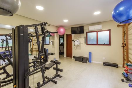 Apartamento à venda com 167m², 4 quartos e 3 vagas Apartamento à venda com 167m², 4 quartos e 3 vagasÁrea comum - Academia