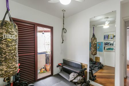 Apartamento à venda com 167m², 4 quartos e 3 vagas Apartamento à venda com 167m², 4 quartos e 3 vagasQuarto 1