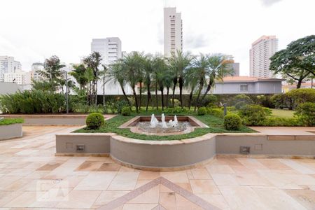 Apartamento à venda com 167m², 4 quartos e 3 vagas Apartamento à venda com 167m², 4 quartos e 3 vagasÁrea comum