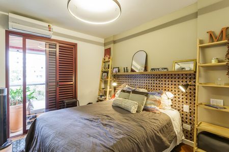 Apartamento à venda com 167m², 4 quartos e 3 vagas Apartamento à venda com 167m², 4 quartos e 3 vagasSuíte 1