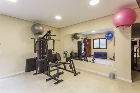 Apartamento à venda com 167m², 4 quartos e 3 vagas Apartamento à venda com 167m², 4 quartos e 3 vagasÁrea comum - Academia