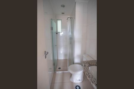 Apartamento à venda com 69m², 2 quartos e 2 vagas Apartamento à venda com 69m², 2 quartos e 2 vagasBanheiro social