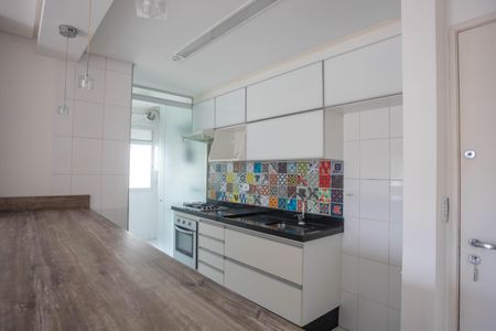 Apartamento à venda com 69m², 2 quartos e 2 vagas Apartamento à venda com 69m², 2 quartos e 2 vagasCozinha