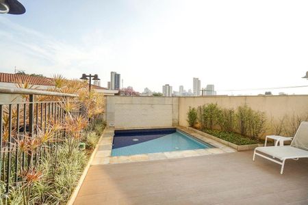 Apartamento à venda com 104m², 3 quartos e 2 vagas Apartamento à venda com 104m², 3 quartos e 2 vagasCondomínio - Piscina