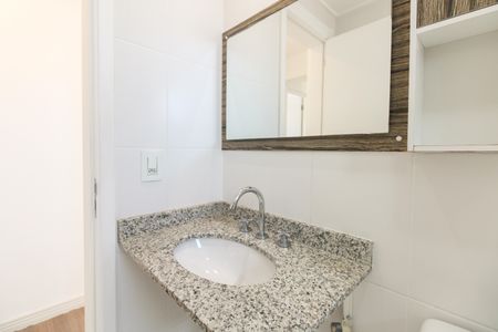 Apartamento à venda com 104m², 3 quartos e 2 vagas Apartamento à venda com 104m², 3 quartos e 2 vagasBanheiro Suíte