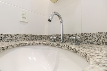 Apartamento à venda com 104m², 3 quartos e 2 vagas Apartamento à venda com 104m², 3 quartos e 2 vagasBanheiro Social