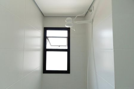 Apartamento para alugar com 45m², 2 quartos e 1 vagaBanheiro 