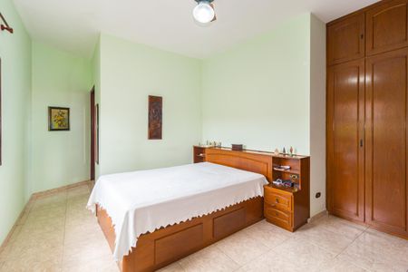 Casa à venda com 180m², 2 quartos e 2 vagasSuíte 2