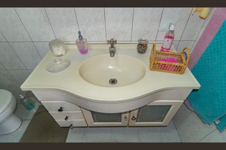 Casa à venda com 180m², 2 quartos e 2 vagasDetalhe Banheiro - Suíte 1