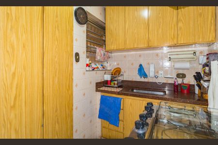 Casa à venda com 180m², 2 quartos e 2 vagasCozinha