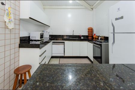 Apartamento para alugar com 130m², 3 quartos e 2 vagasCozinha