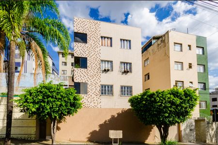 Apartamento para alugar com 130m², 3 quartos e 2 vagasFachada