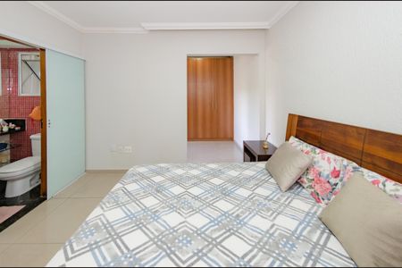 Apartamento para alugar com 130m², 3 quartos e 2 vagasSuíte