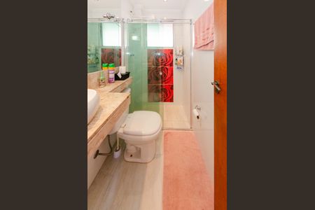 Apartamento para alugar com 130m², 3 quartos e 2 vagasBanheiro social