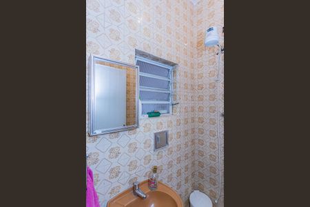 Casa à venda com 140m², 3 quartos e 6 vagasBanheiro de Serviço