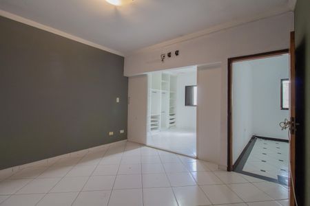 Casa para alugar com 100m², 2 quartos e 1 vagaQuarto Suíte
