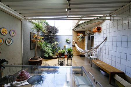 Apartamento à venda com 173m², 2 quartos e 2 vagasÁrea privativa