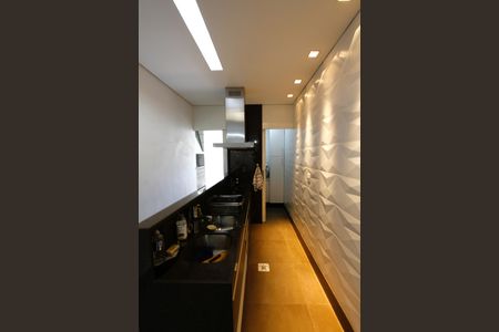 Apartamento à venda com 173m², 2 quartos e 2 vagasCozinha